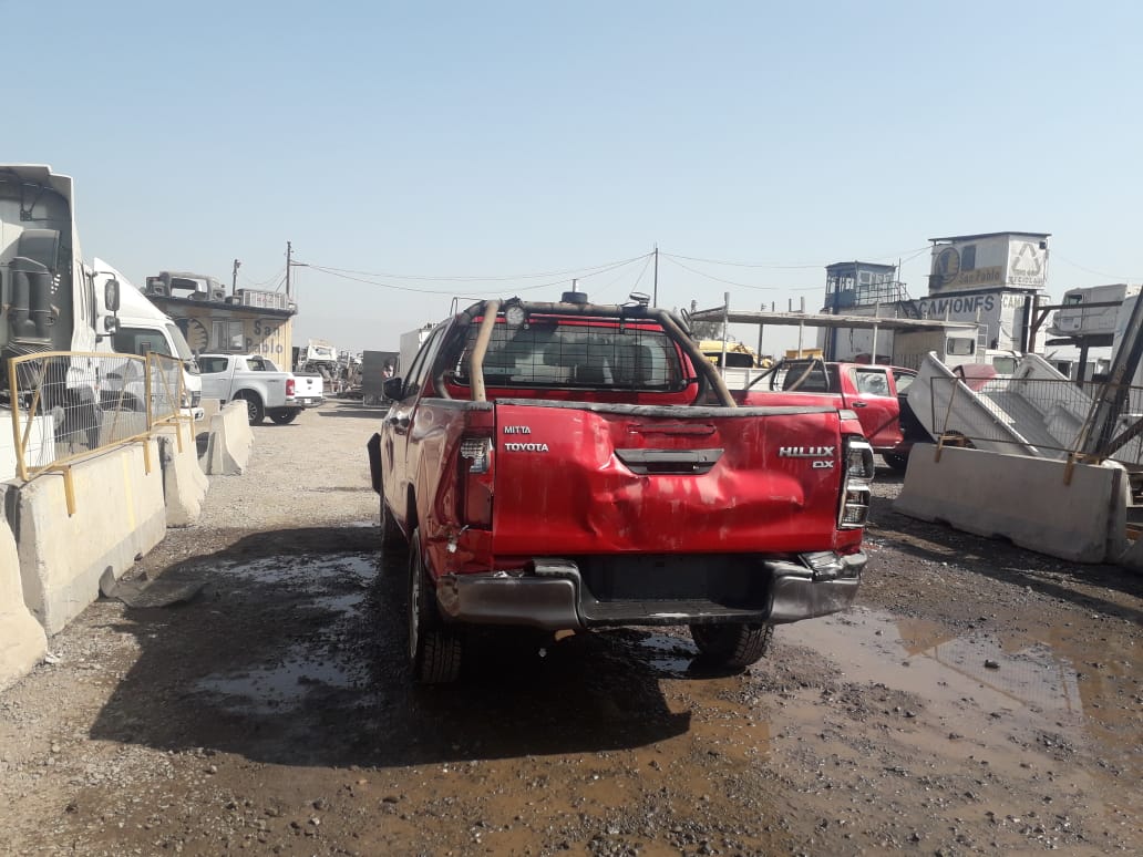  Toyota HILUX 2020    EN DESARME